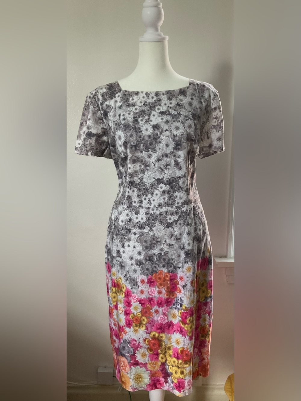 🌸 Waist 36” Talbots Gray Ombre Multicolor Floral Sheath Dress Short Sleeve Sz 14